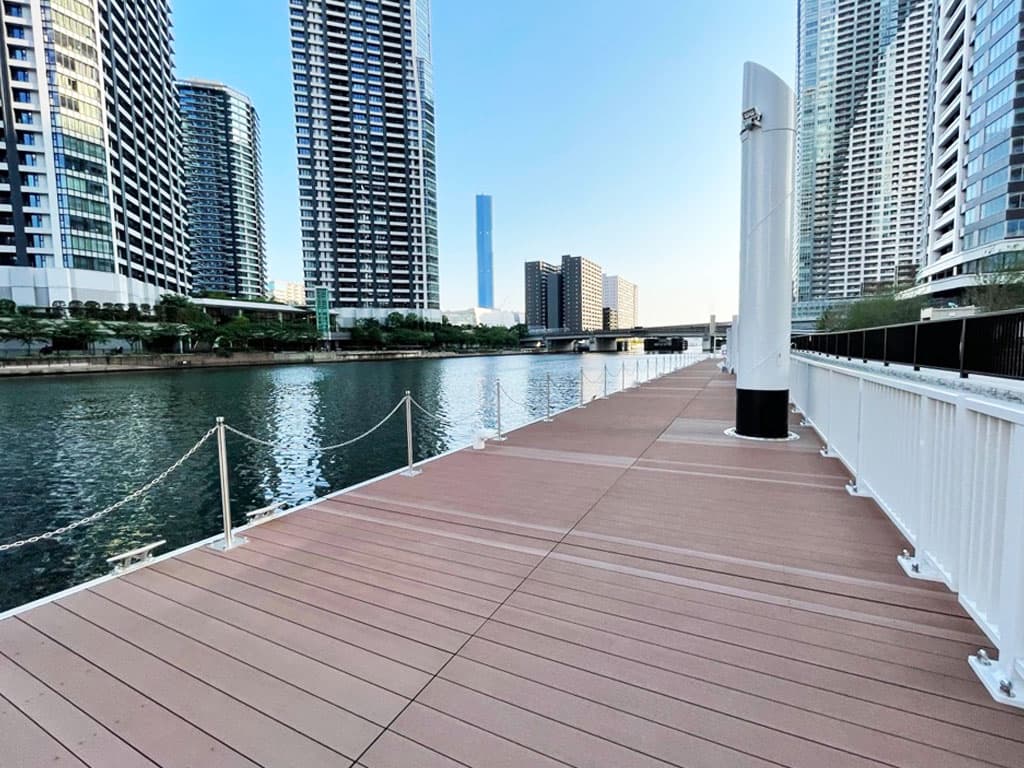 勝どき乗り場外観