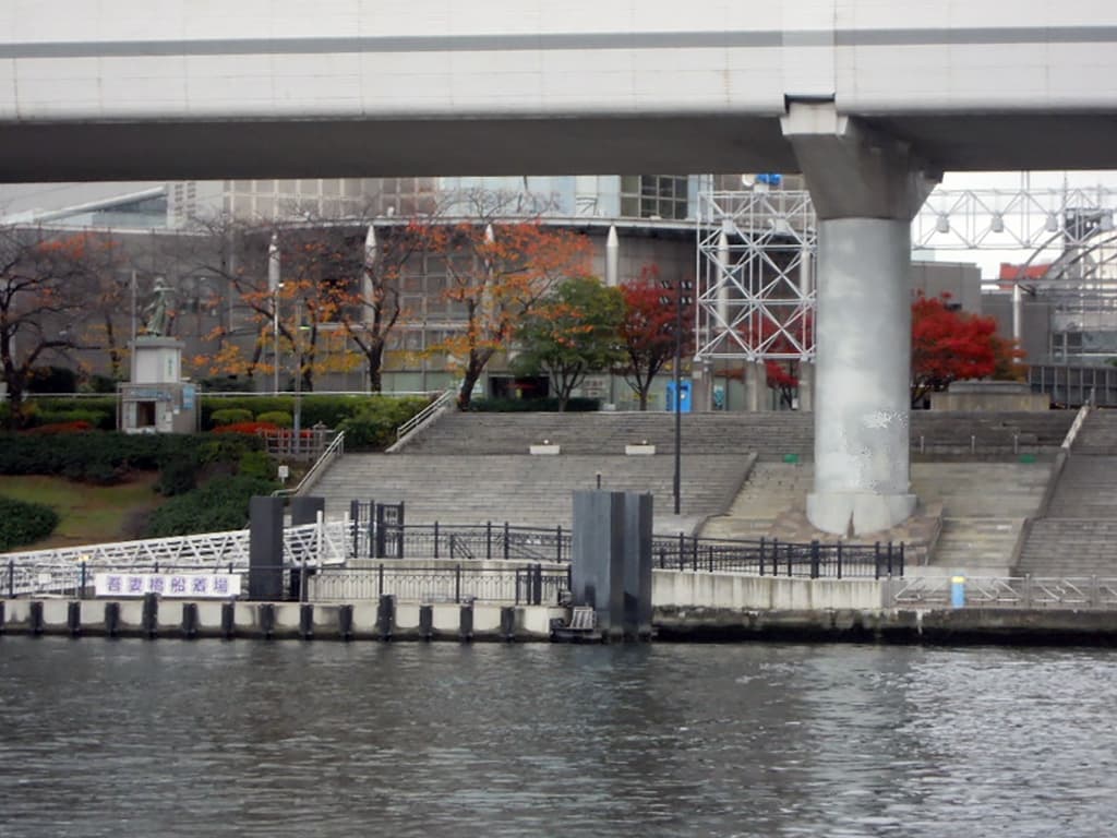 浅草・吾妻橋桟橋外観