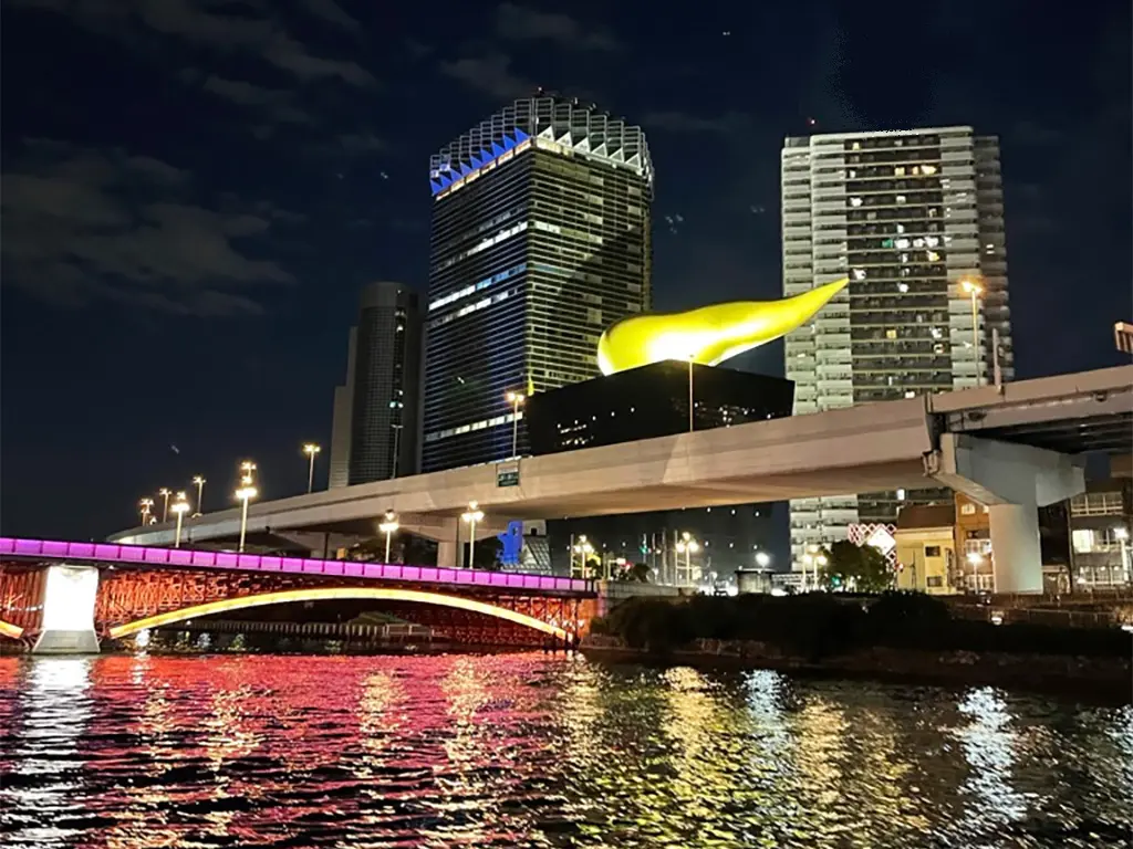 夜の隅田川テラス